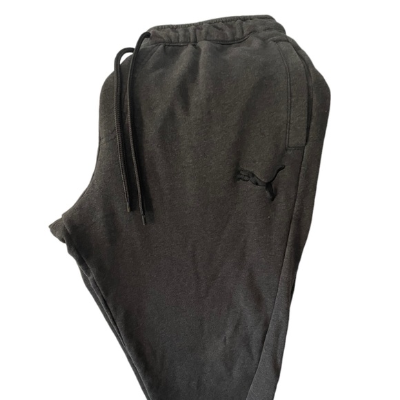 Mens grey Puma sweats - Picture 1 of 1